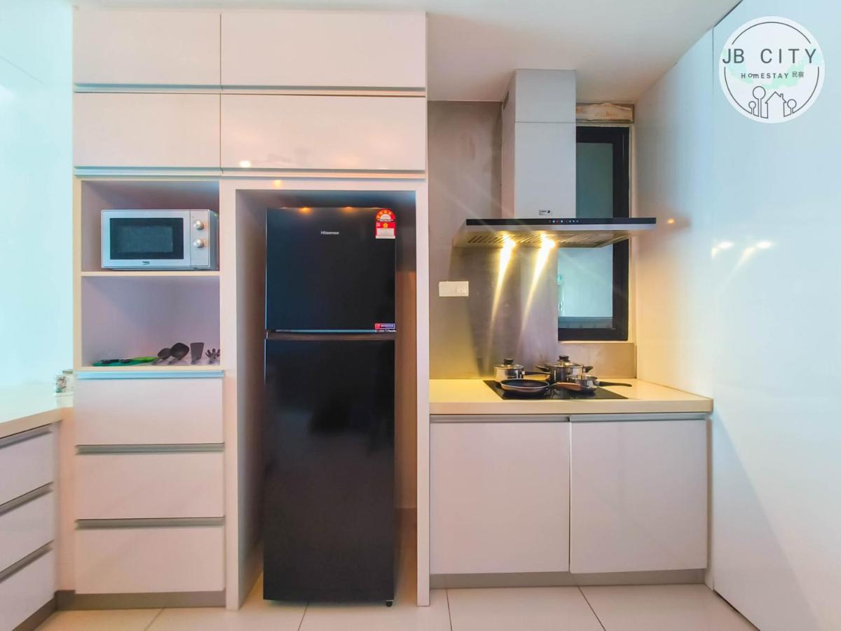 Apartment Mid Valley Southkey Mosaic By Rr Jbcity